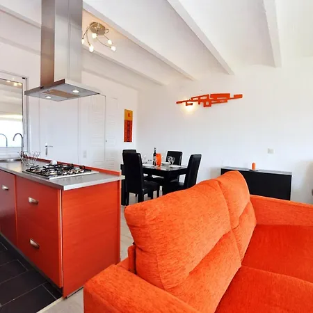 Apartment In With Sea View Roses